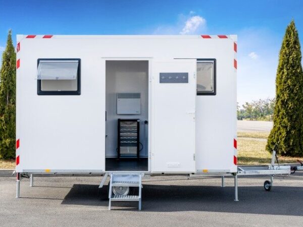 BAUWAGEN STAY COMFORT + SEITENTÜR MITTIG