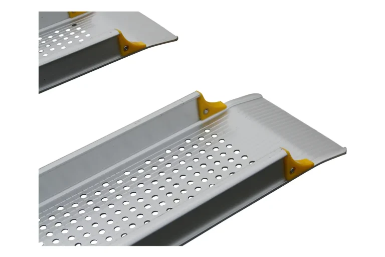 Alu Auffahrrampe, 2100 x 210 mm, Teleskop, 270 kg